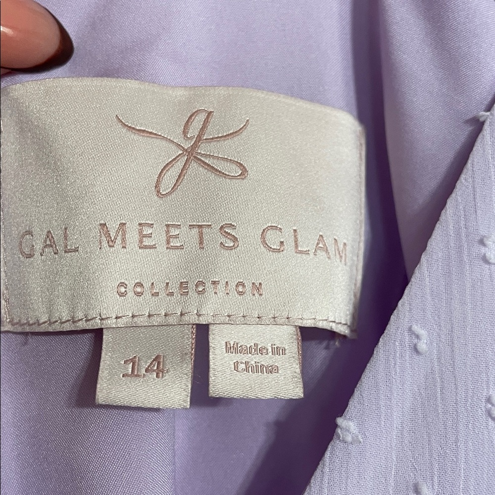 Gal Meets Glam Light Purple Midi Dress - Picture 2 of 9